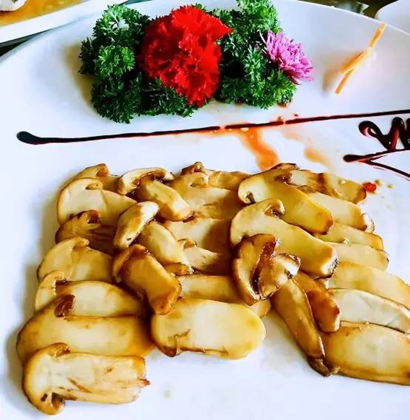 白酒市场里的新玩法：贴牌代加工